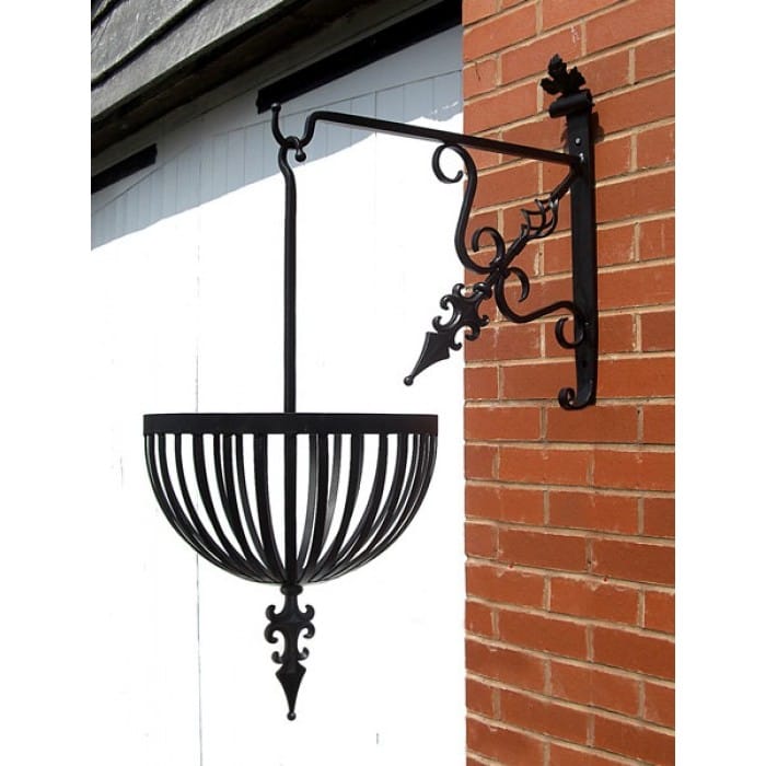 Scrolled Ornate Arrow Hanging Basket…