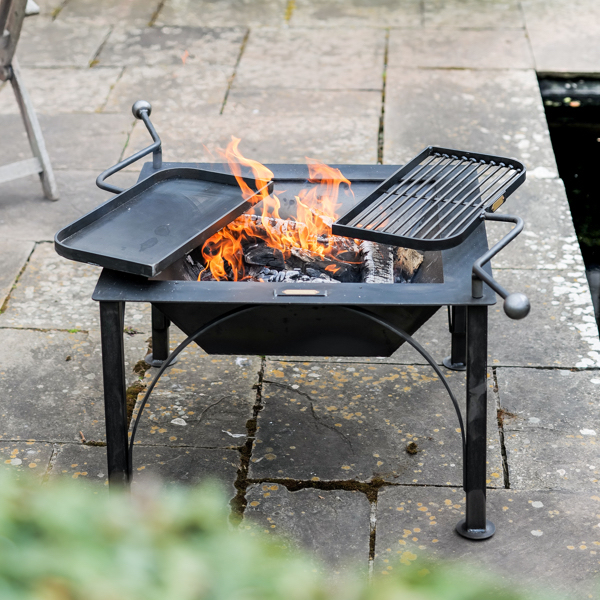 Traditional Square BBQ Pit With Two Swing Arm Grills