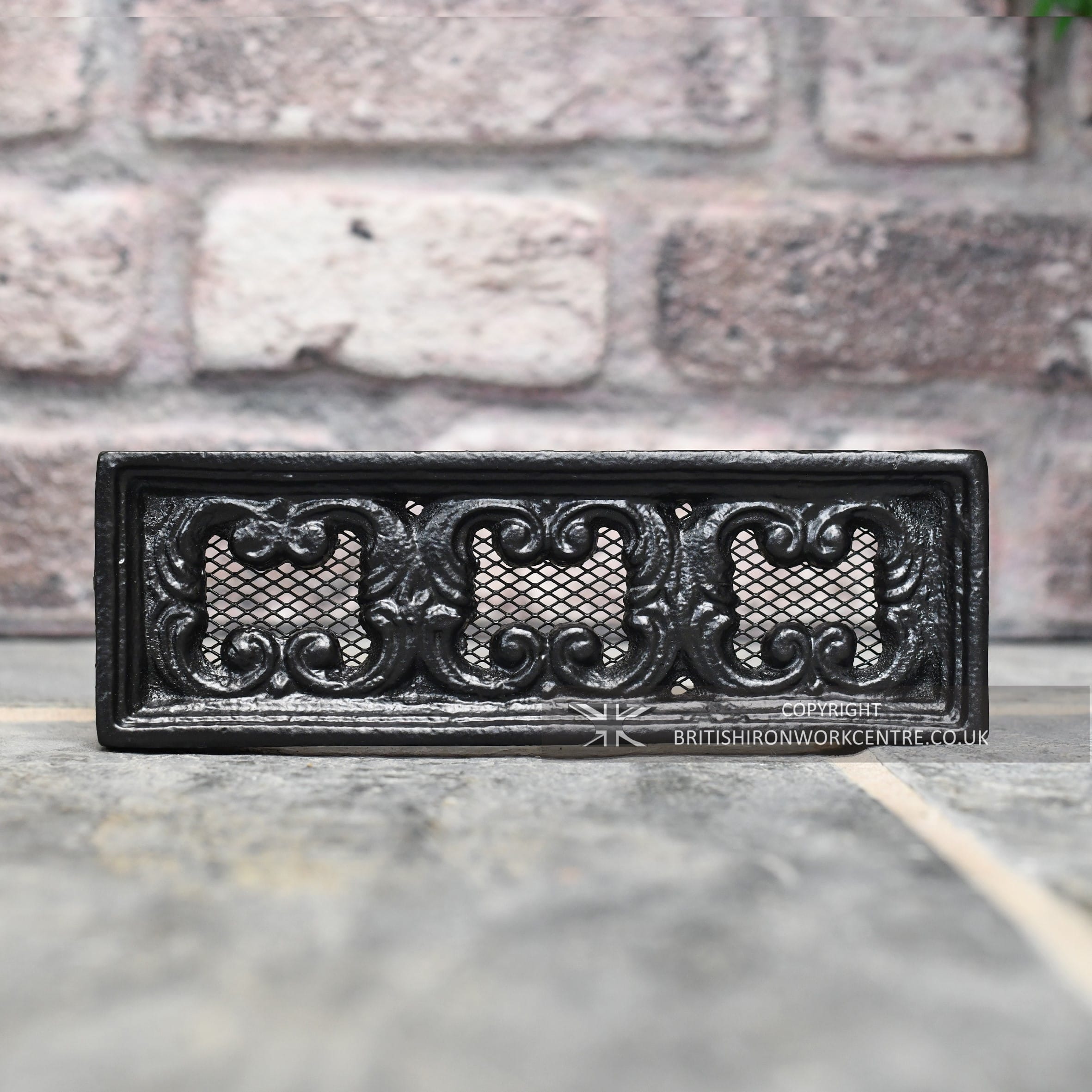 Traditional Black Cast Iron Decorative Air Brick 9" x 3"