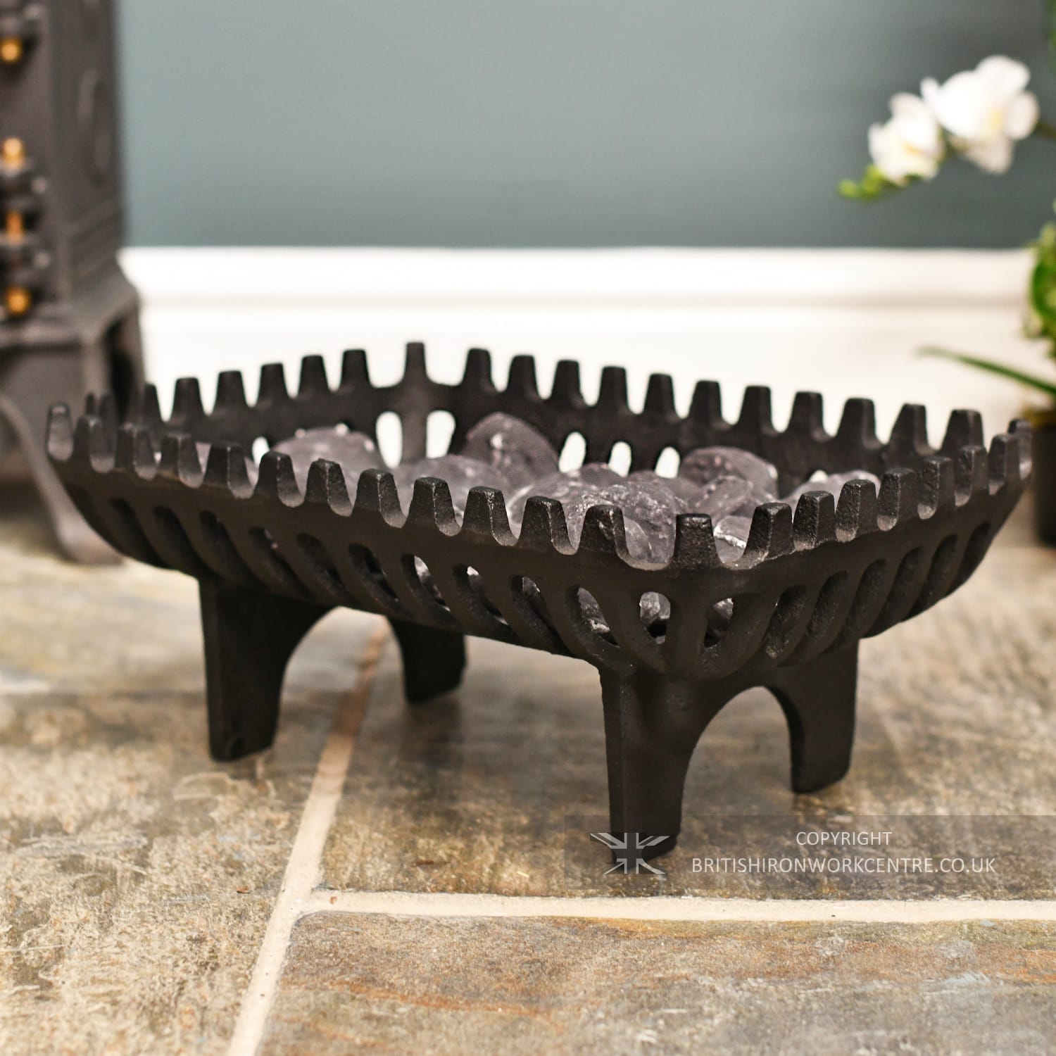 Standard Heavy Duty Cast Iron Fire Basket