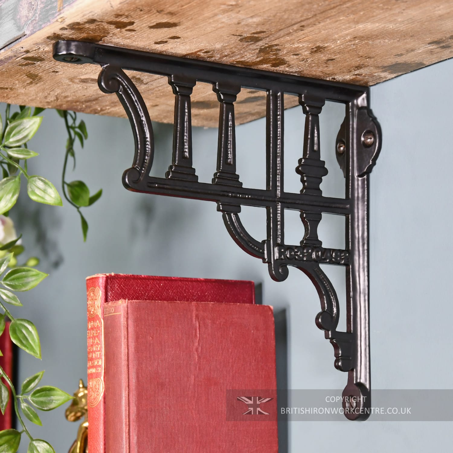 Black Greek Column Shelf Bracket 20 x 20cm
