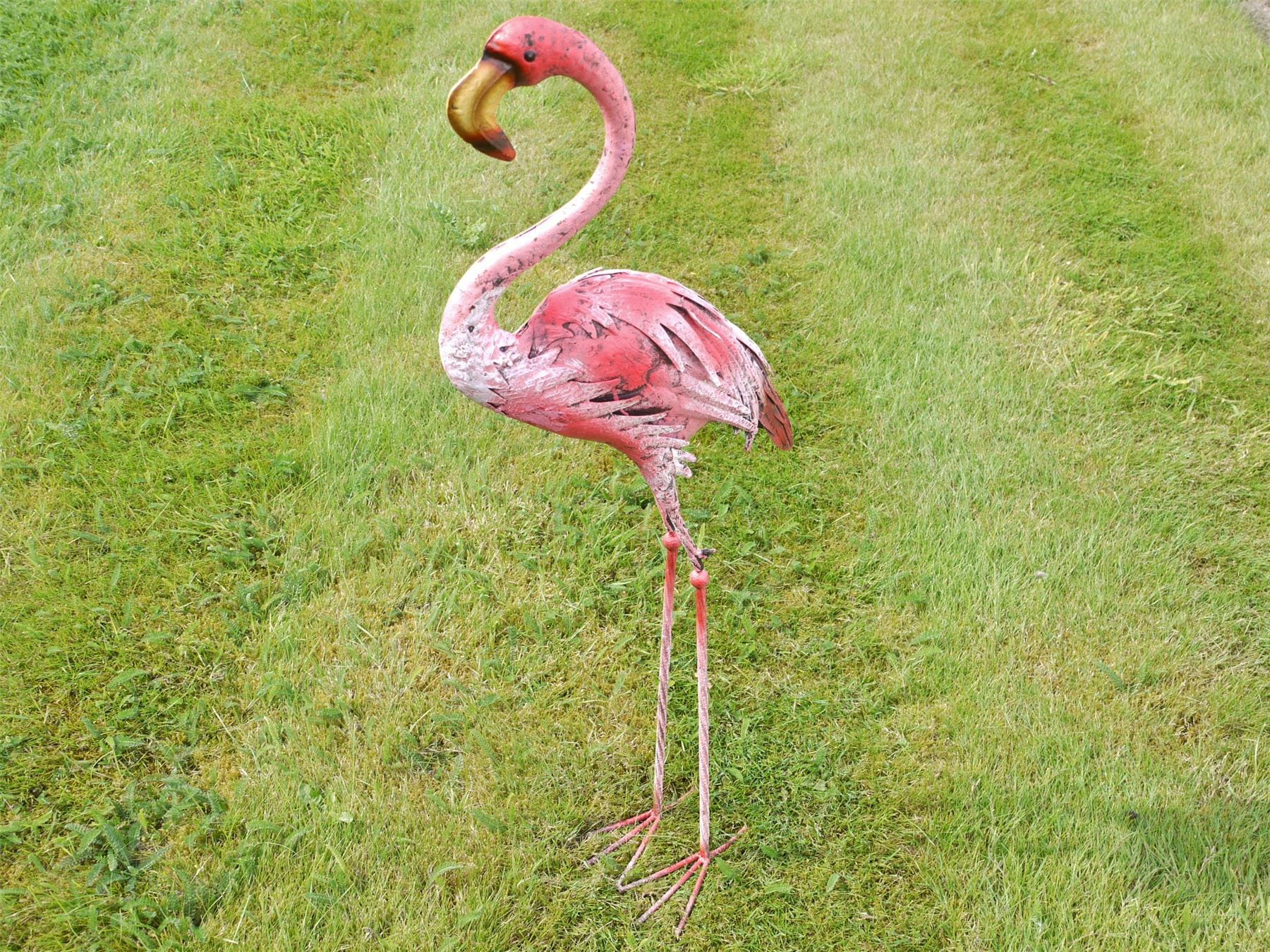 Pink Flamingo Garden Sculpture