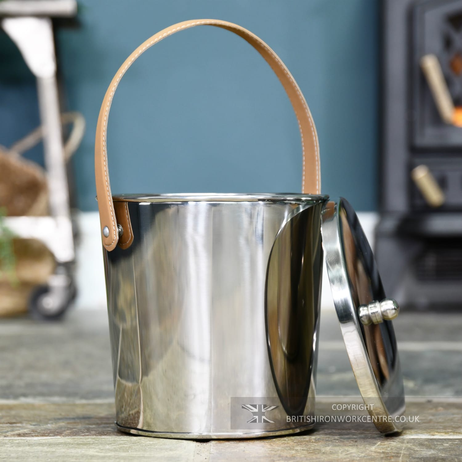 20cm Contemporary Stainless Steel Ash Bucket With Lid