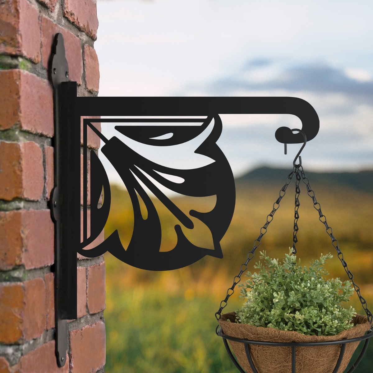 Retro Heavy Duty Iron Hanging Basket Bracket