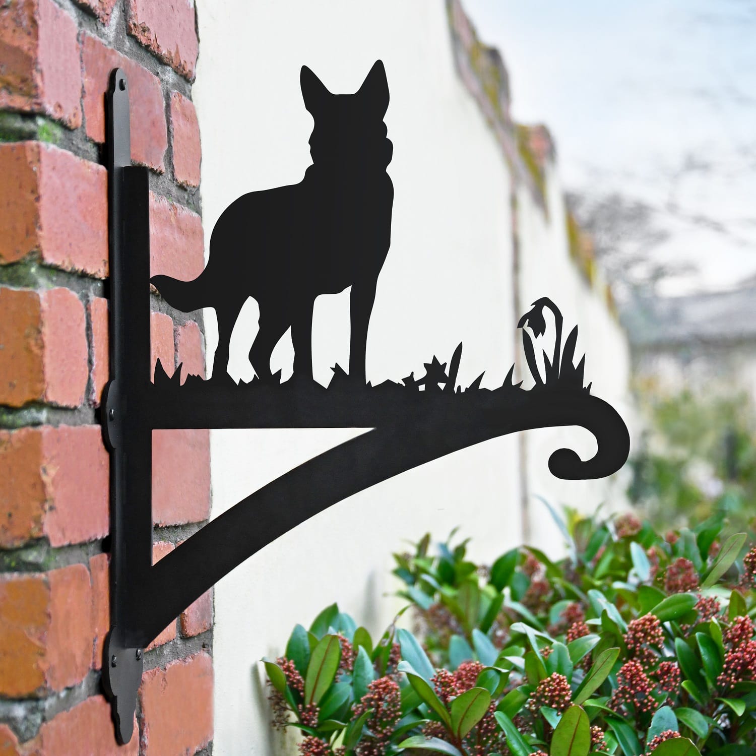 Steel German Shepherd Hanging Basket Bracket
