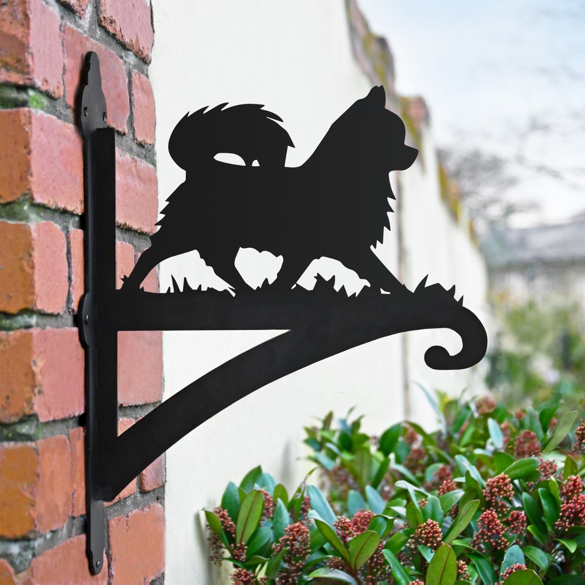 Iron Chihuahua Hanging Basket Bracket