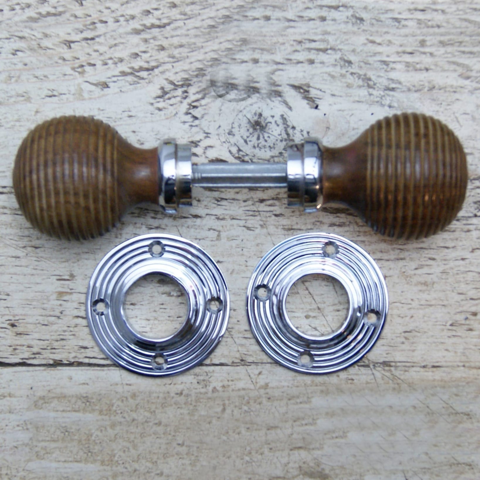 Rosewood & Bright Chrome Door Knob Set - 5cm