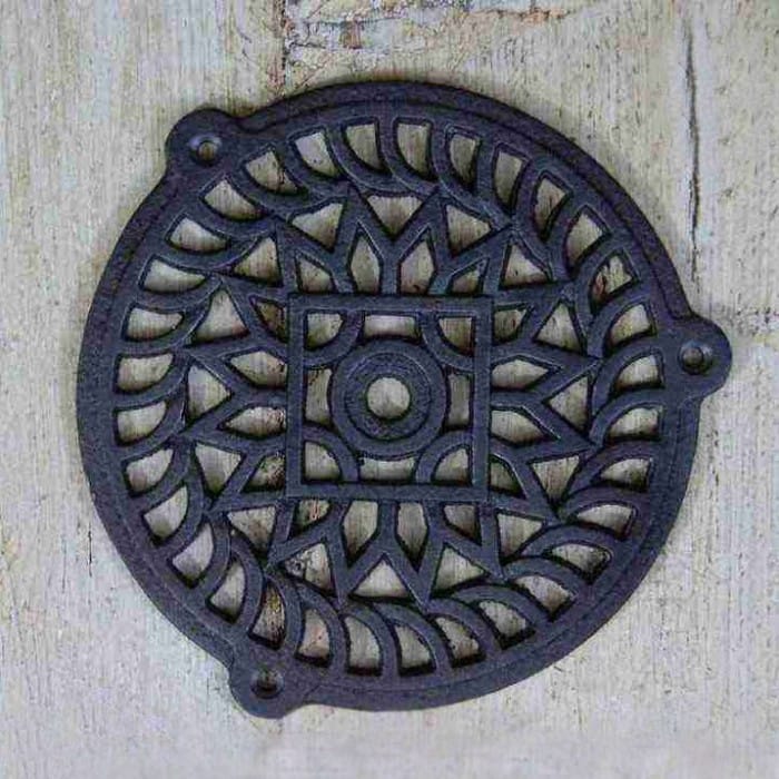 'Sunflower' Cast Iron Air Cover - 5"
