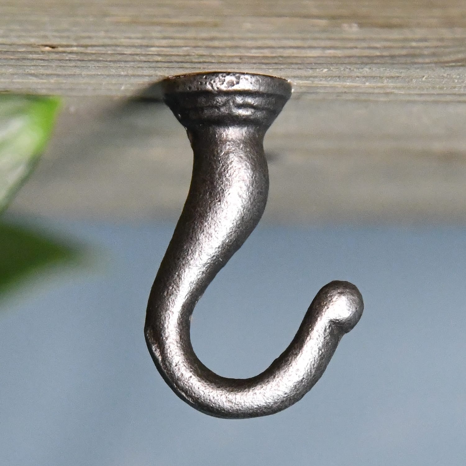 50mm Iron Curtain Hook