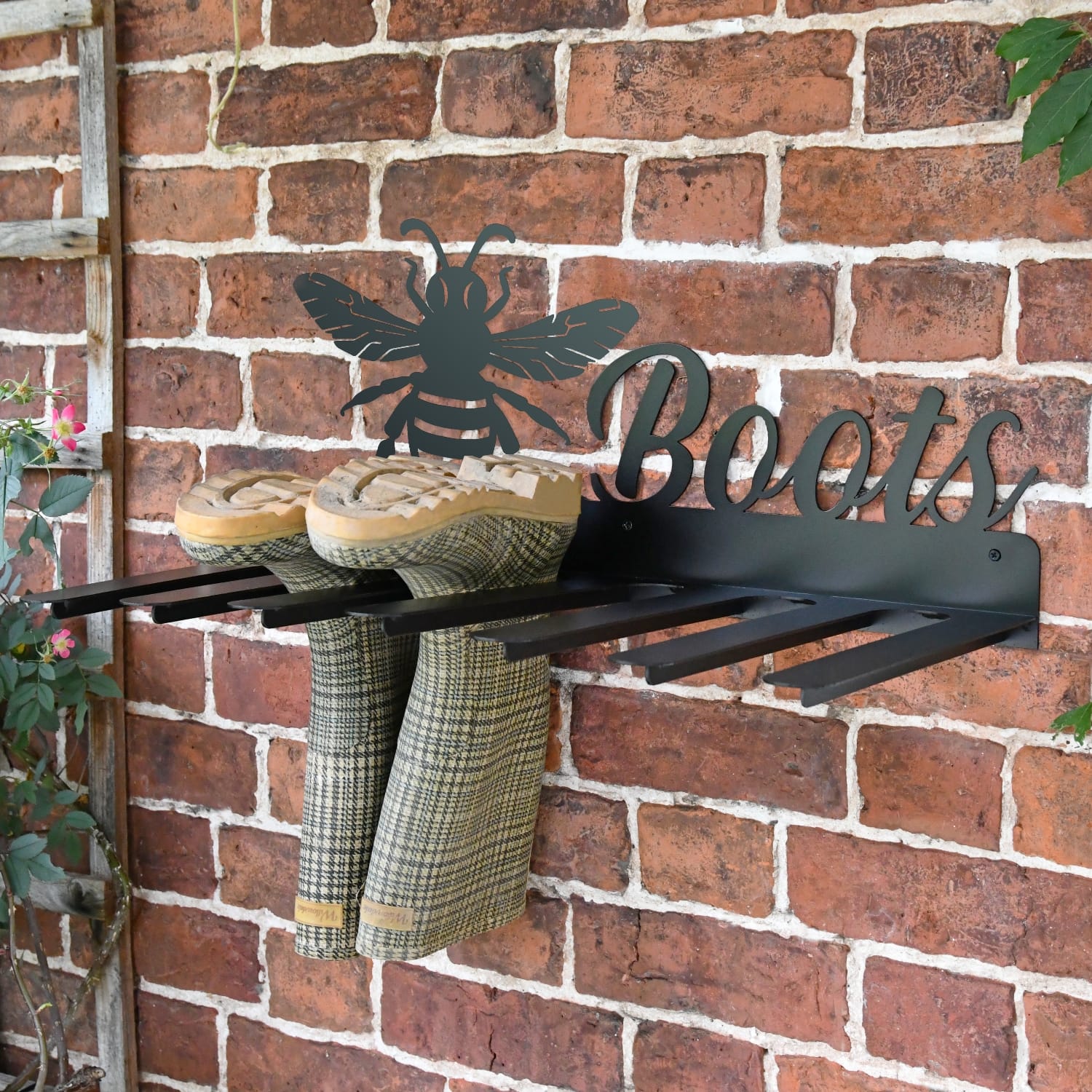 Wall Mounted Bee Iron Boot Holder