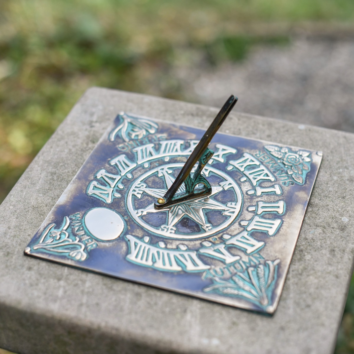 Verdigris 'Four Seasons' Sundial - 20cm