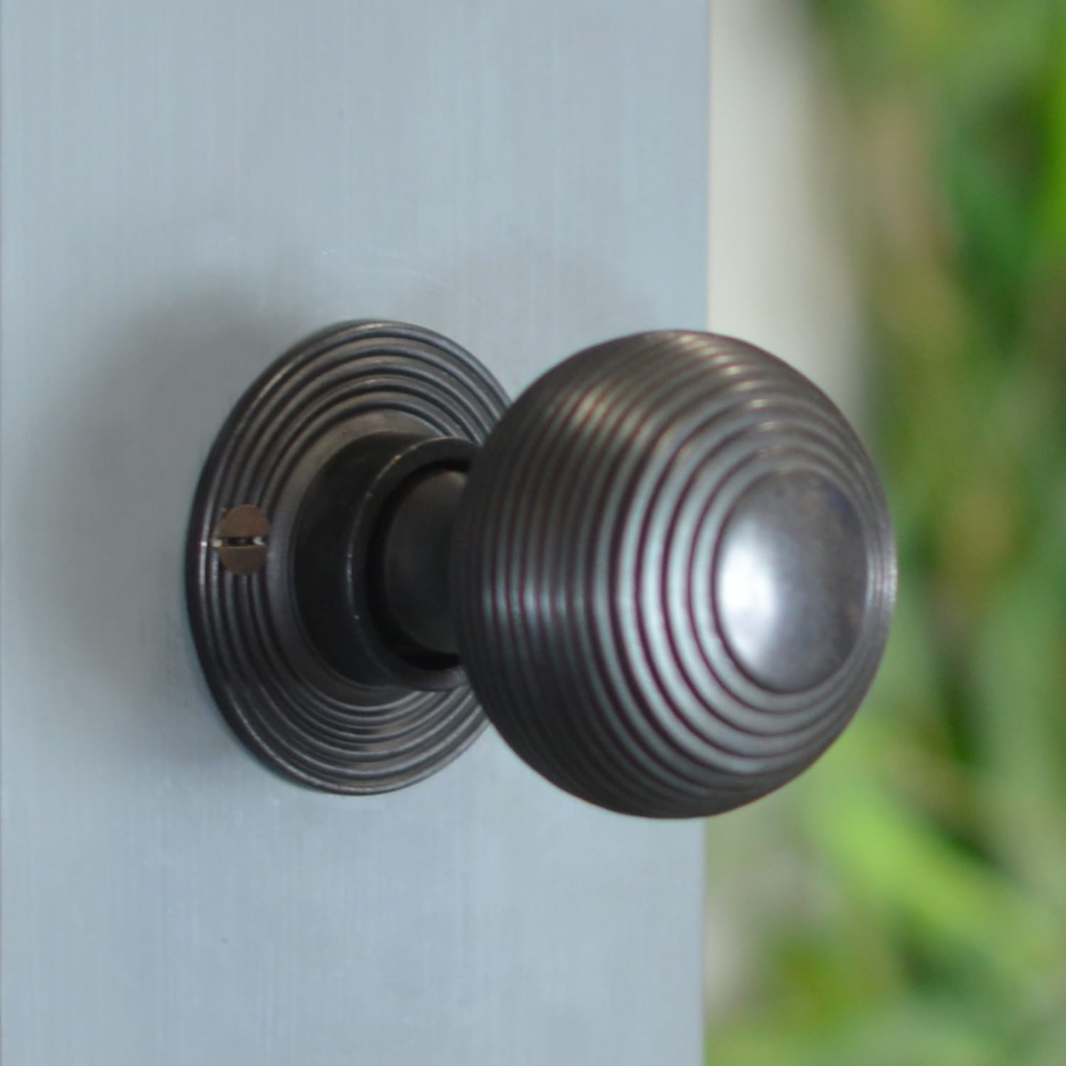 Beehive Design Dark Bronze Door Handle Set