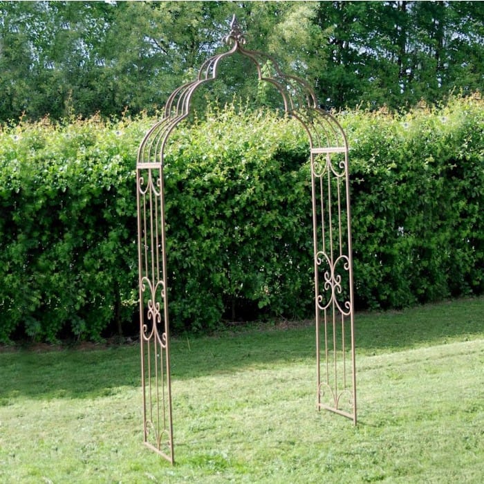 Scalloped Traditional Rustic Rose Arch