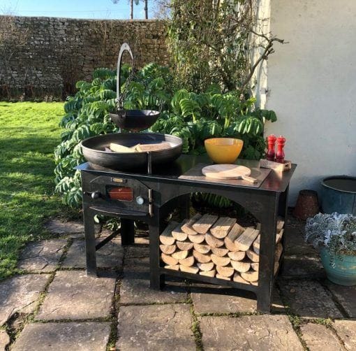 Black Outdoor Cooking Unit