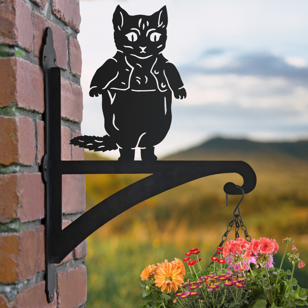 Master Kitten Iron Hanging Basket Bracket