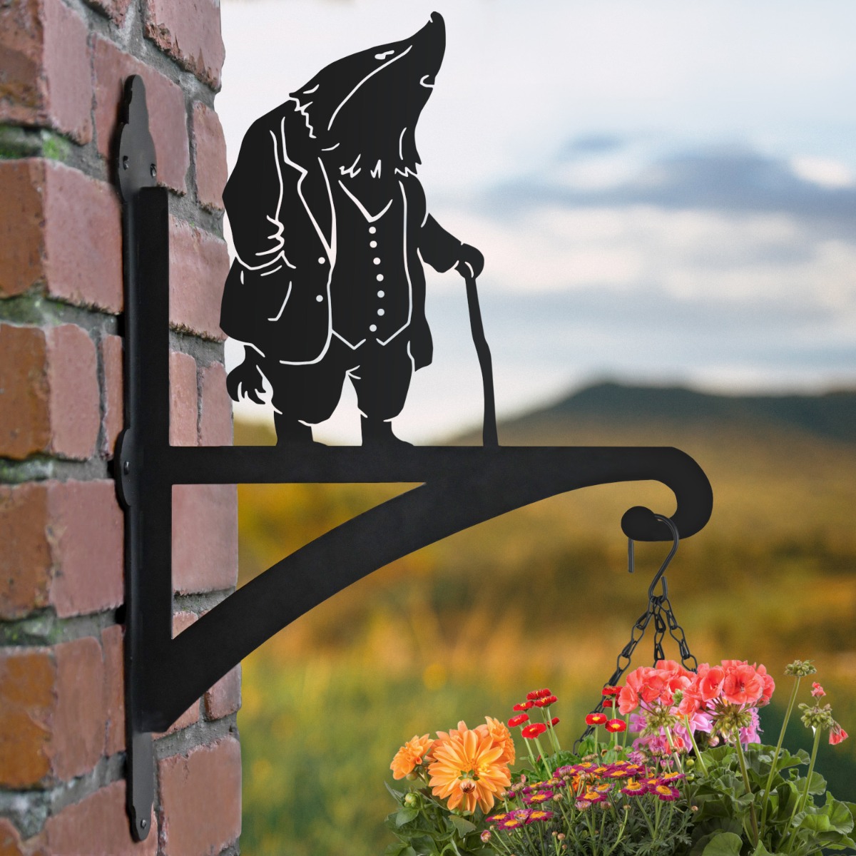 Mr. Badger Iron Hanging Basket Bracket