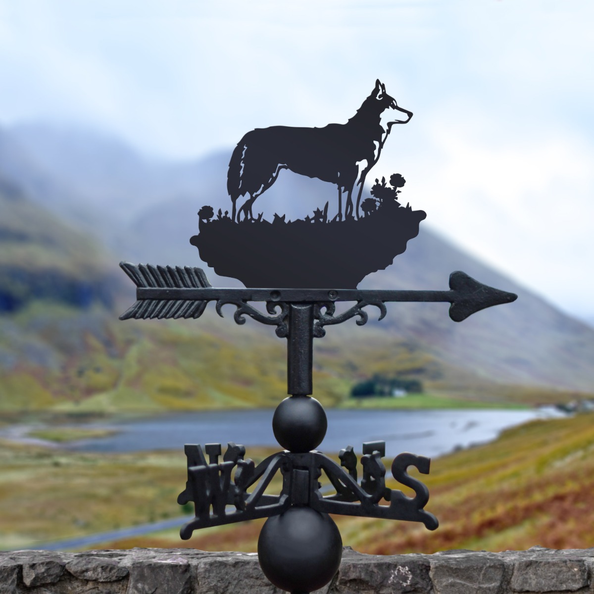 Standing 'Siberian Husky' Weathervane