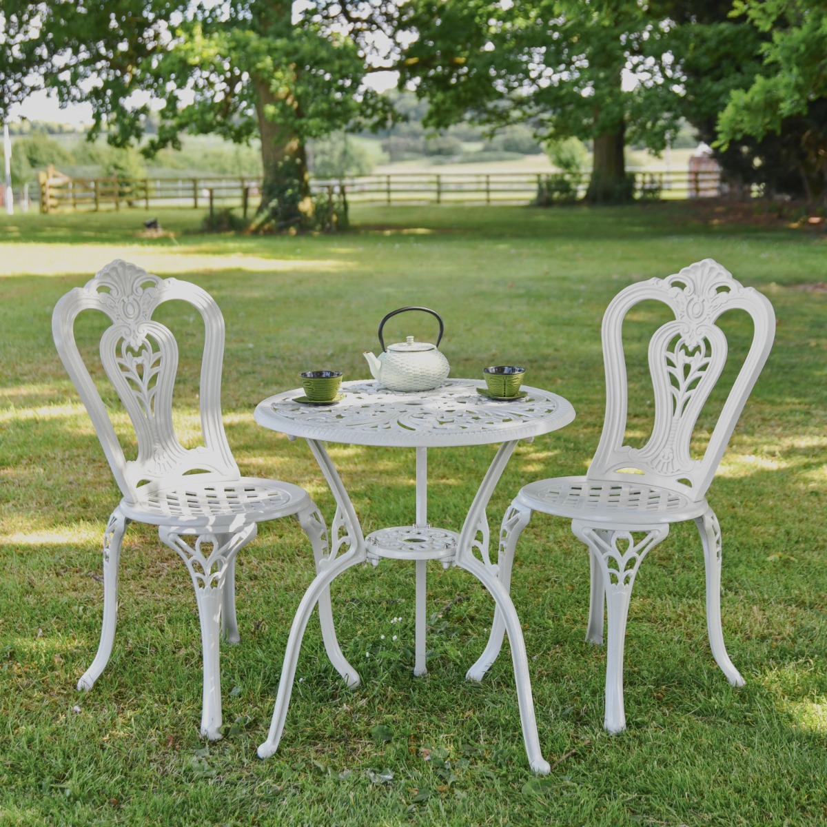 'Manor Hill' Off-White Two Seater Garden Dining Set