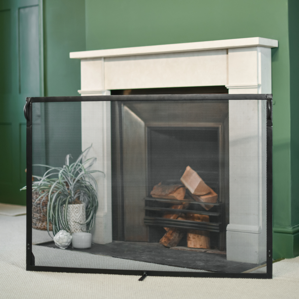 Large Wide Simplistic Fire Screen