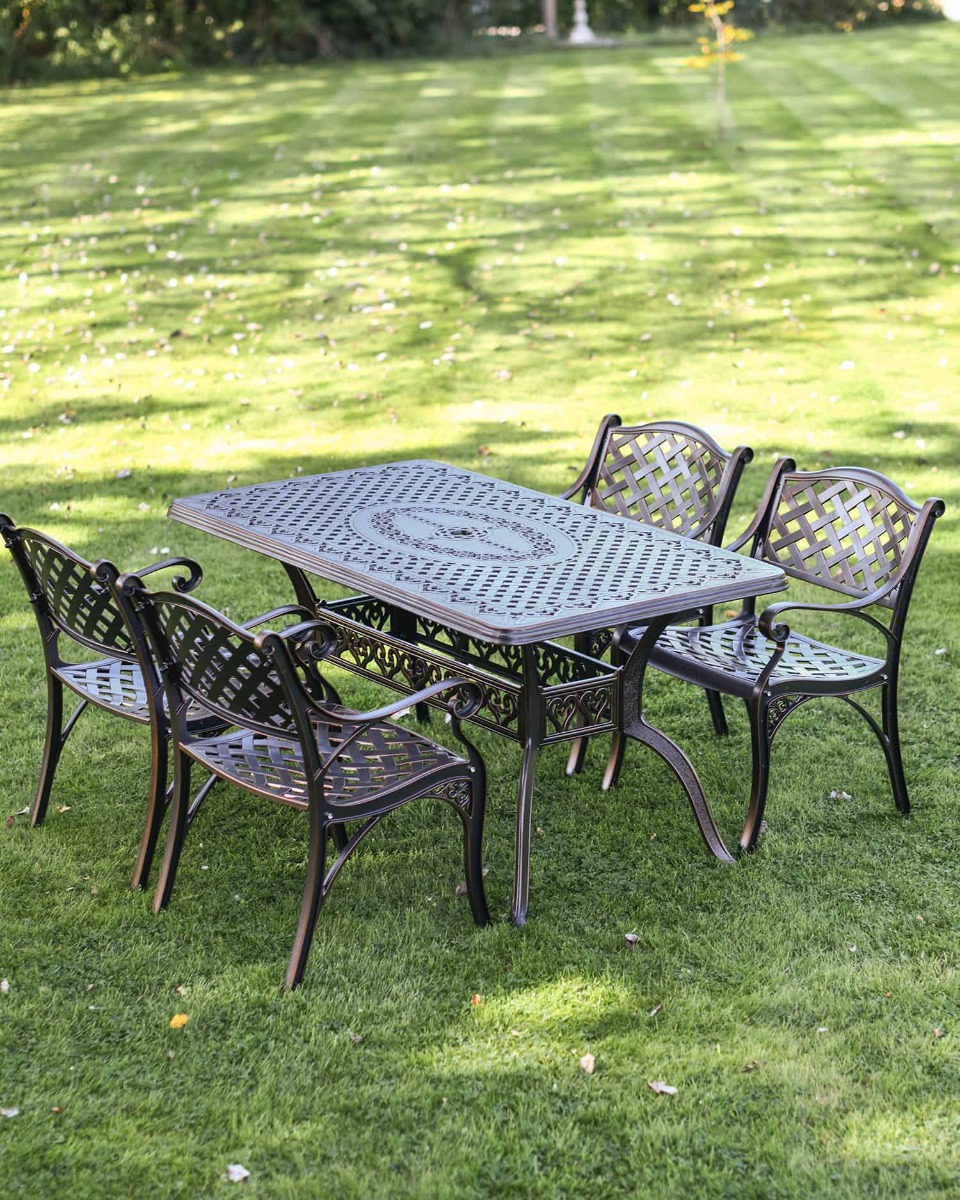 'Baddesley' Antique Copper Four Seater Garden Dining Set