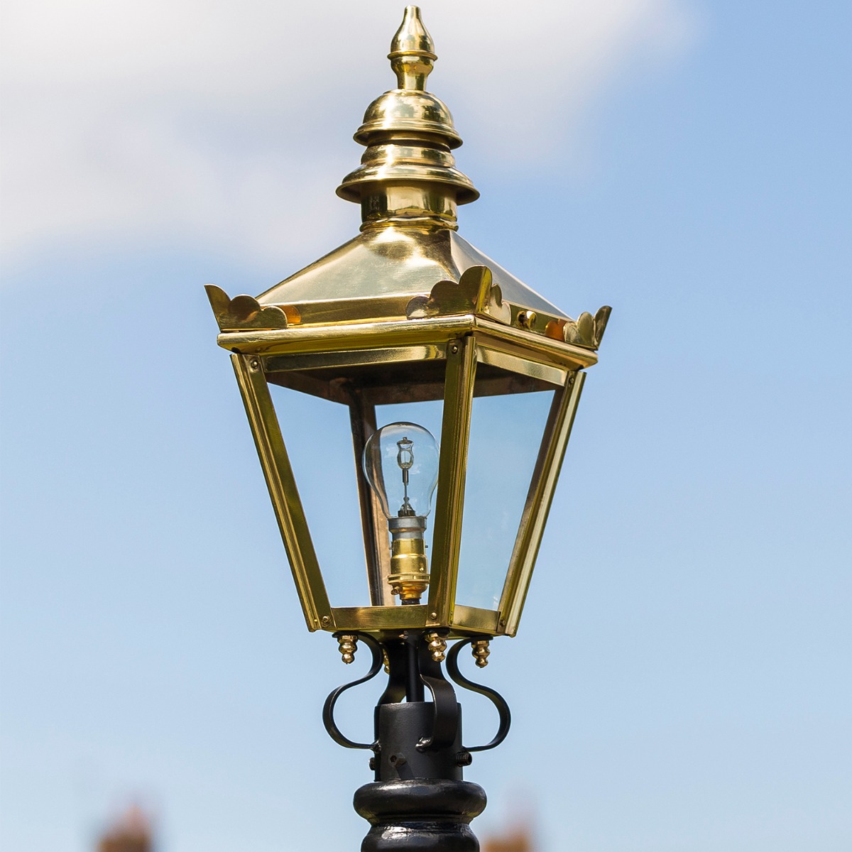 Traditional Polished Brass Kensingto…