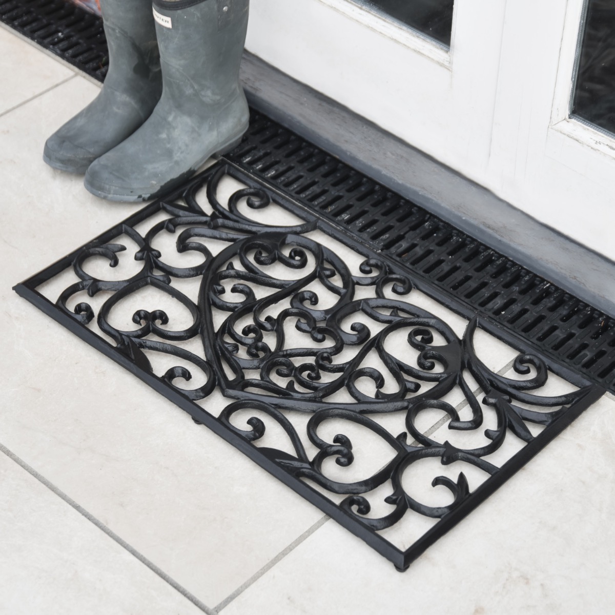 Cast Aluminium "Embrace" Black Doormat