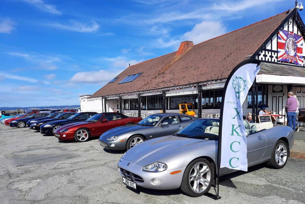 Jaguar XK Club Blue Sky