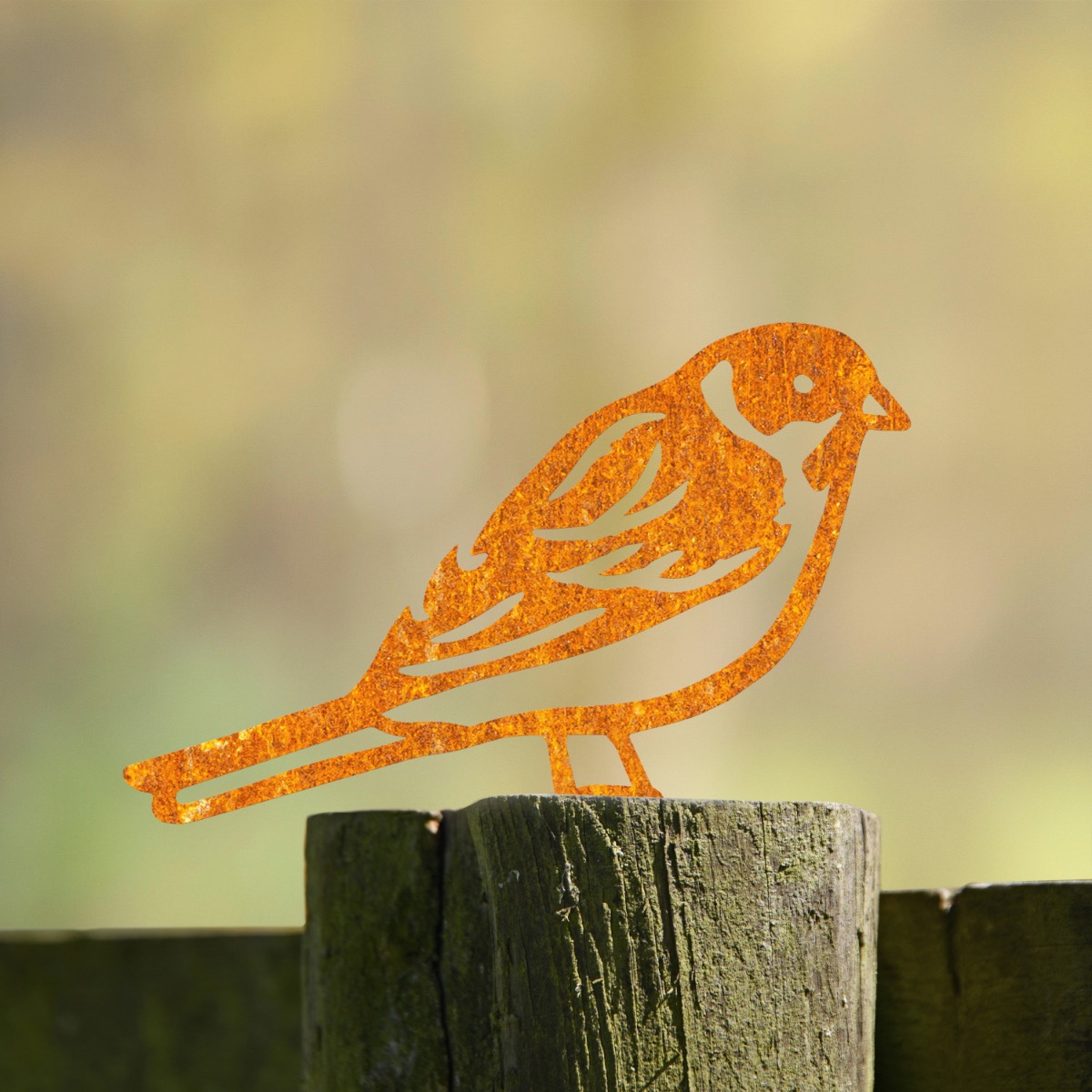 Steel Reed Bunting Fence Topper In Rustic