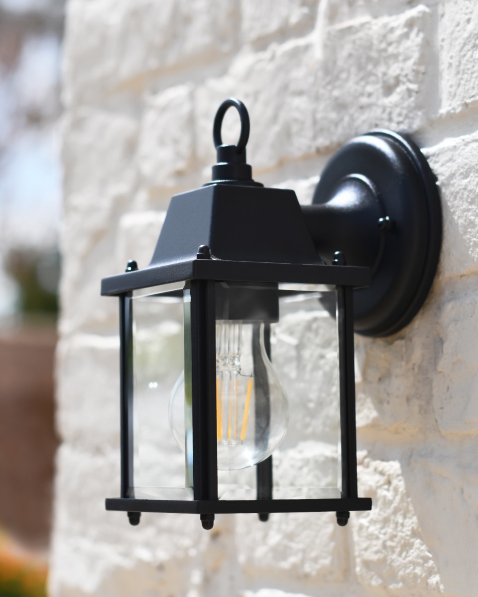 Black "Wycombe" Wall Lantern