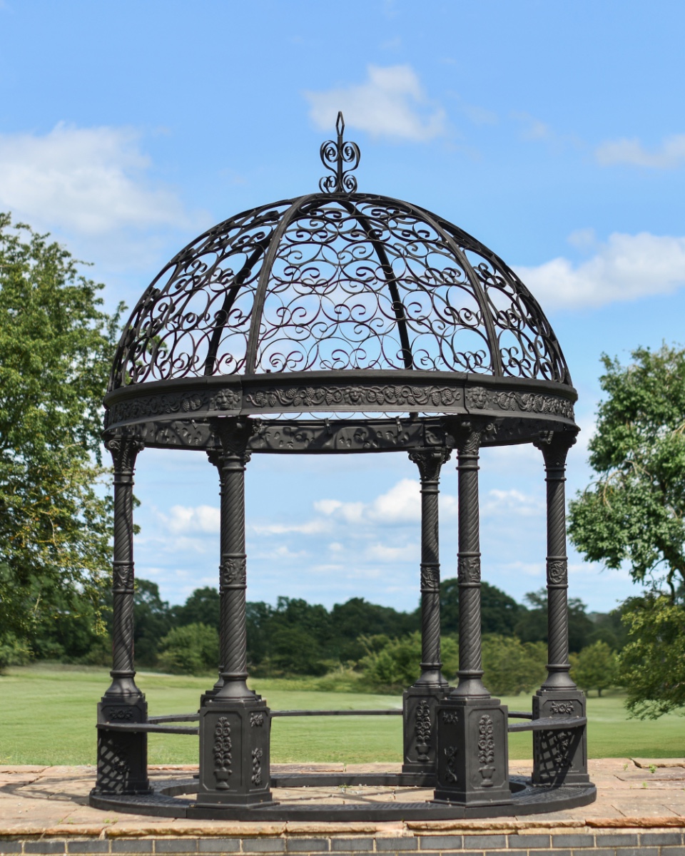 Deluxe Wrought Iron "Aveline" Black …