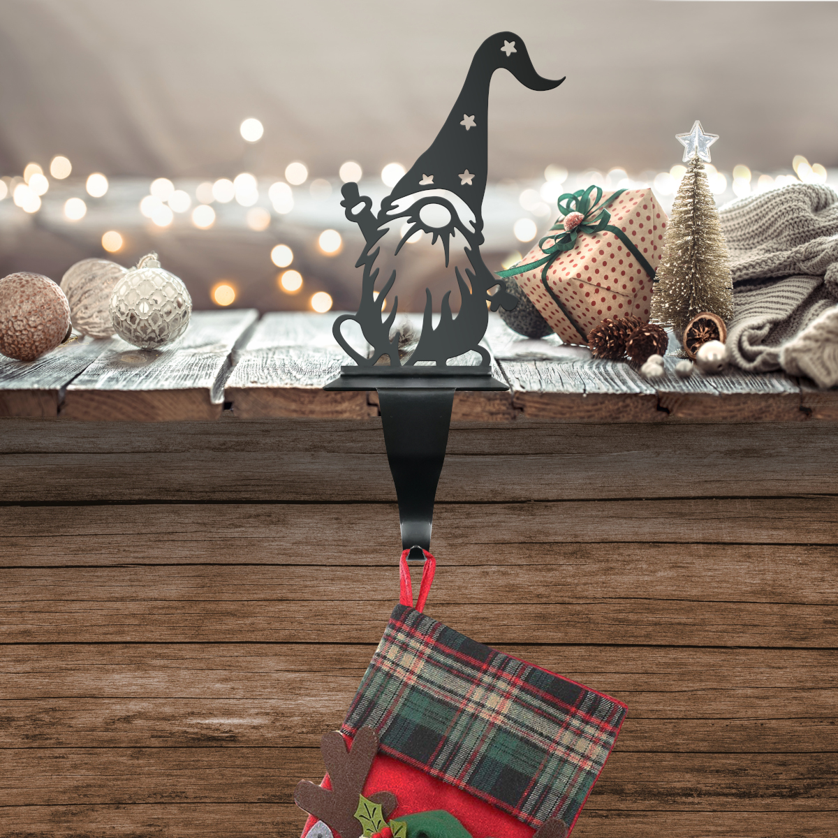 Star Hat Gonk Stocking Holder