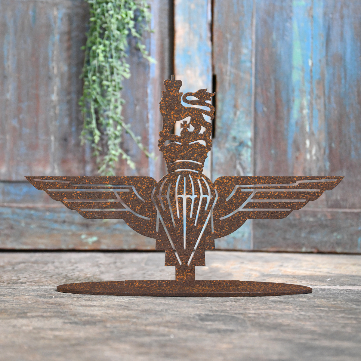 Rustic British Parachute Regiment Iron Door Stop
