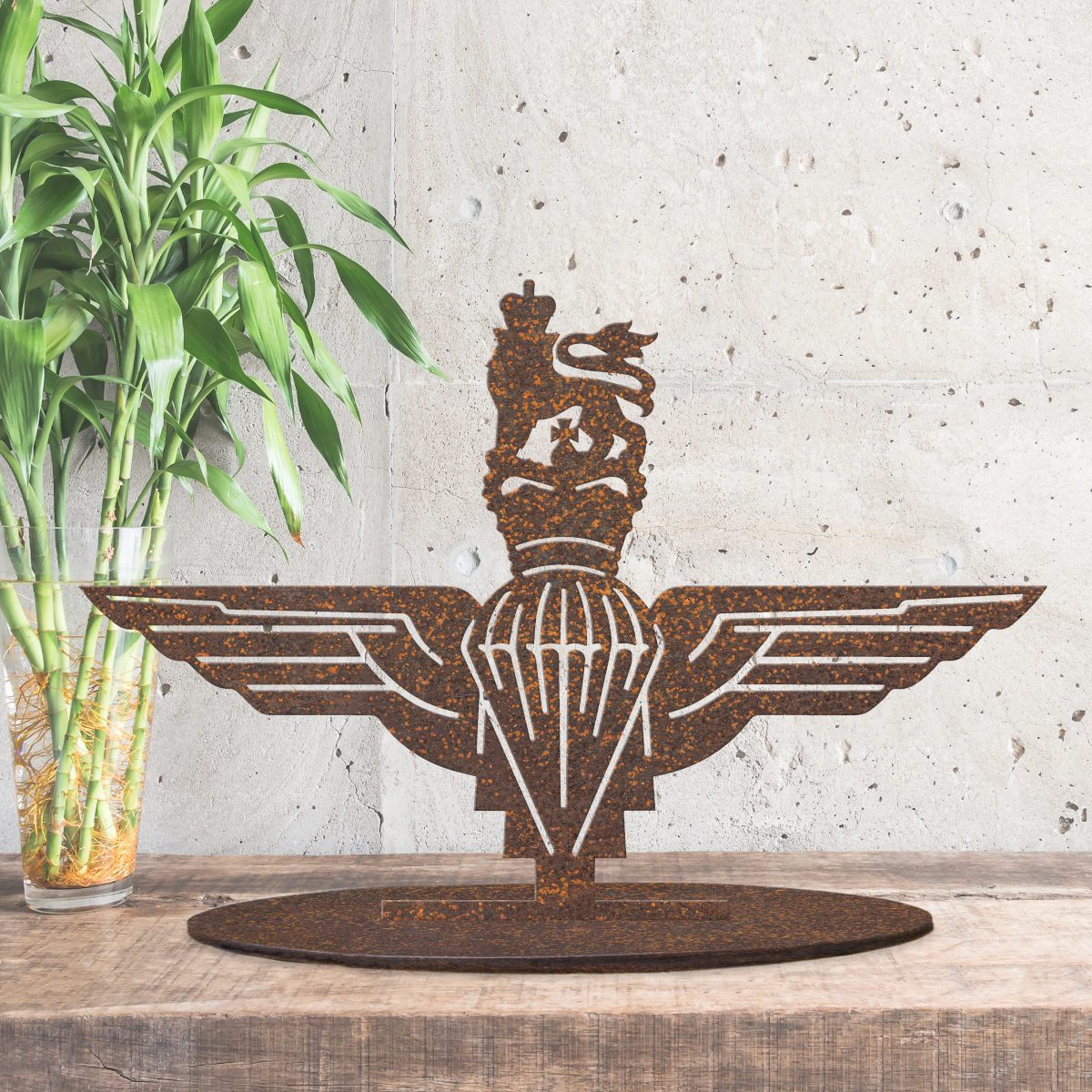 Rustic British Parachute Regiment Si…