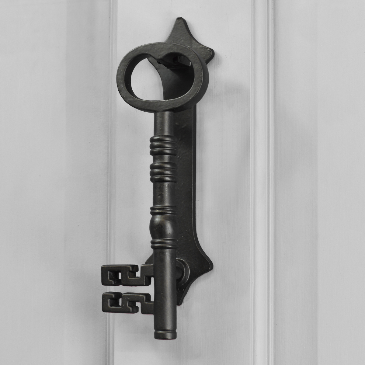 Black Iron Effect Key Door Knocker - 200mm