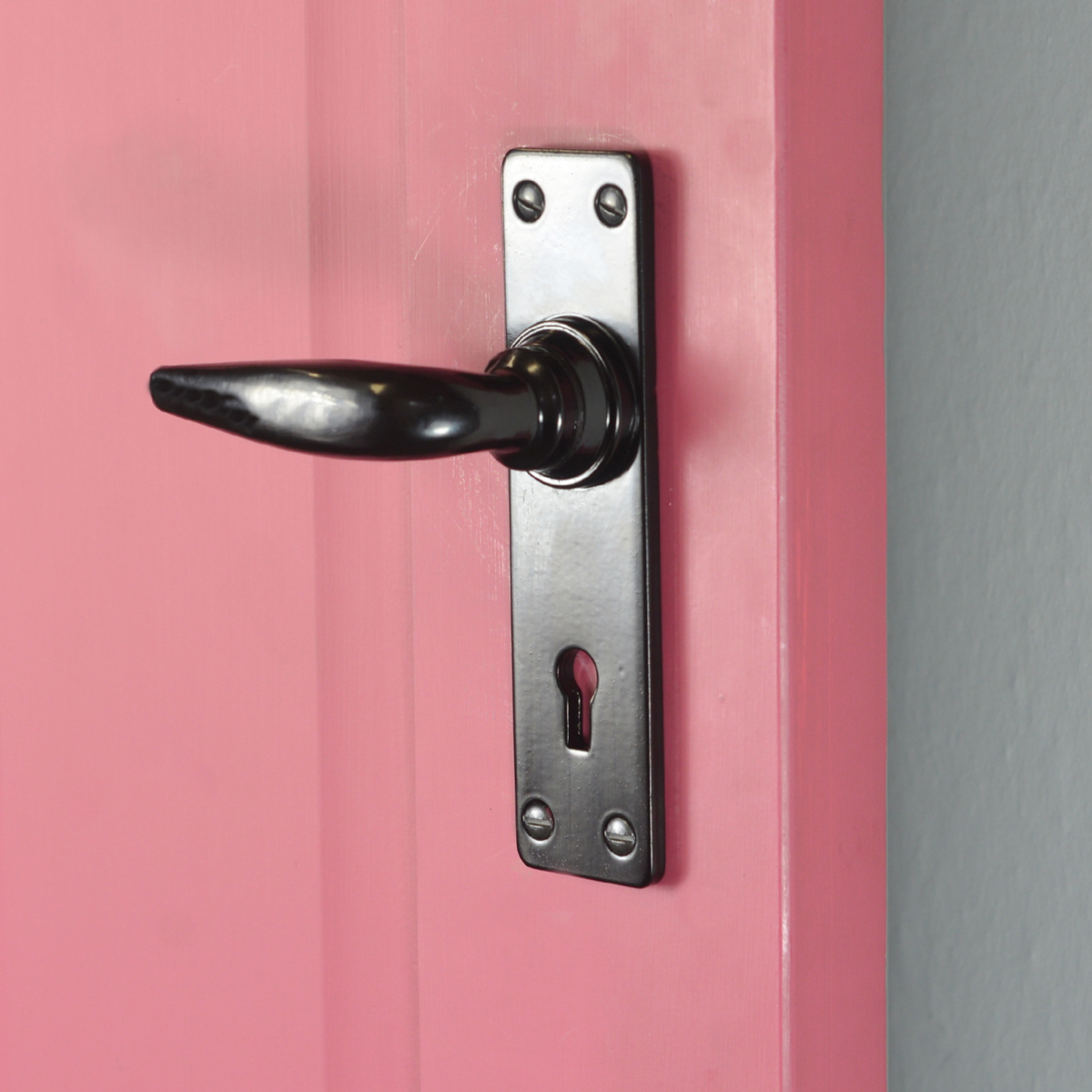 Black Smooth Lever Lock Set
