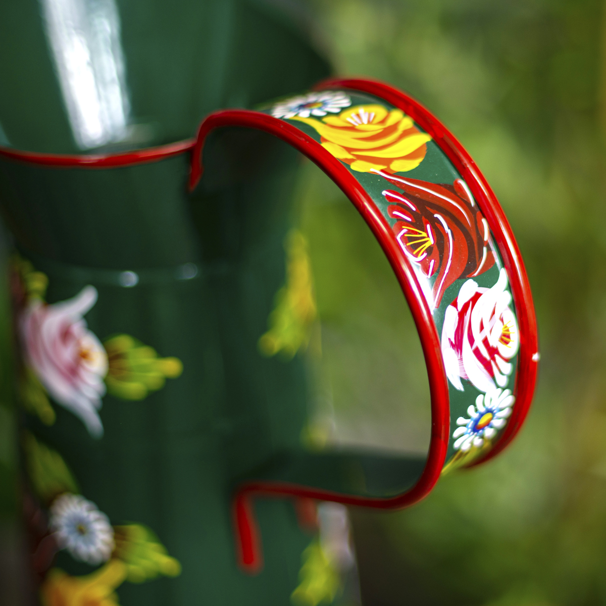 Large Green Traditional Hand Painted Narrowboat Style Jug - 42.5cm Handle Detail Up Close