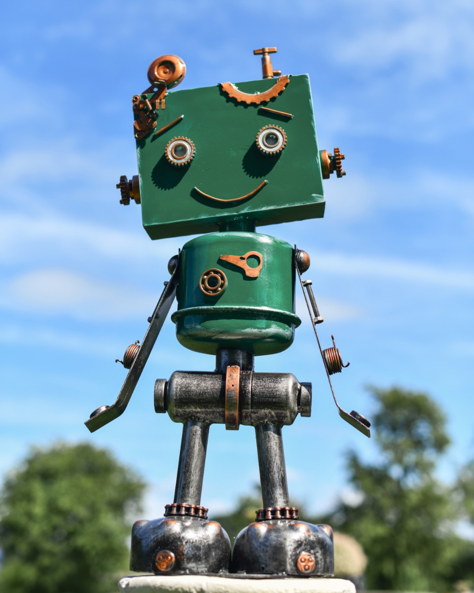 Green Square Recycled Metal Robot Sculpture