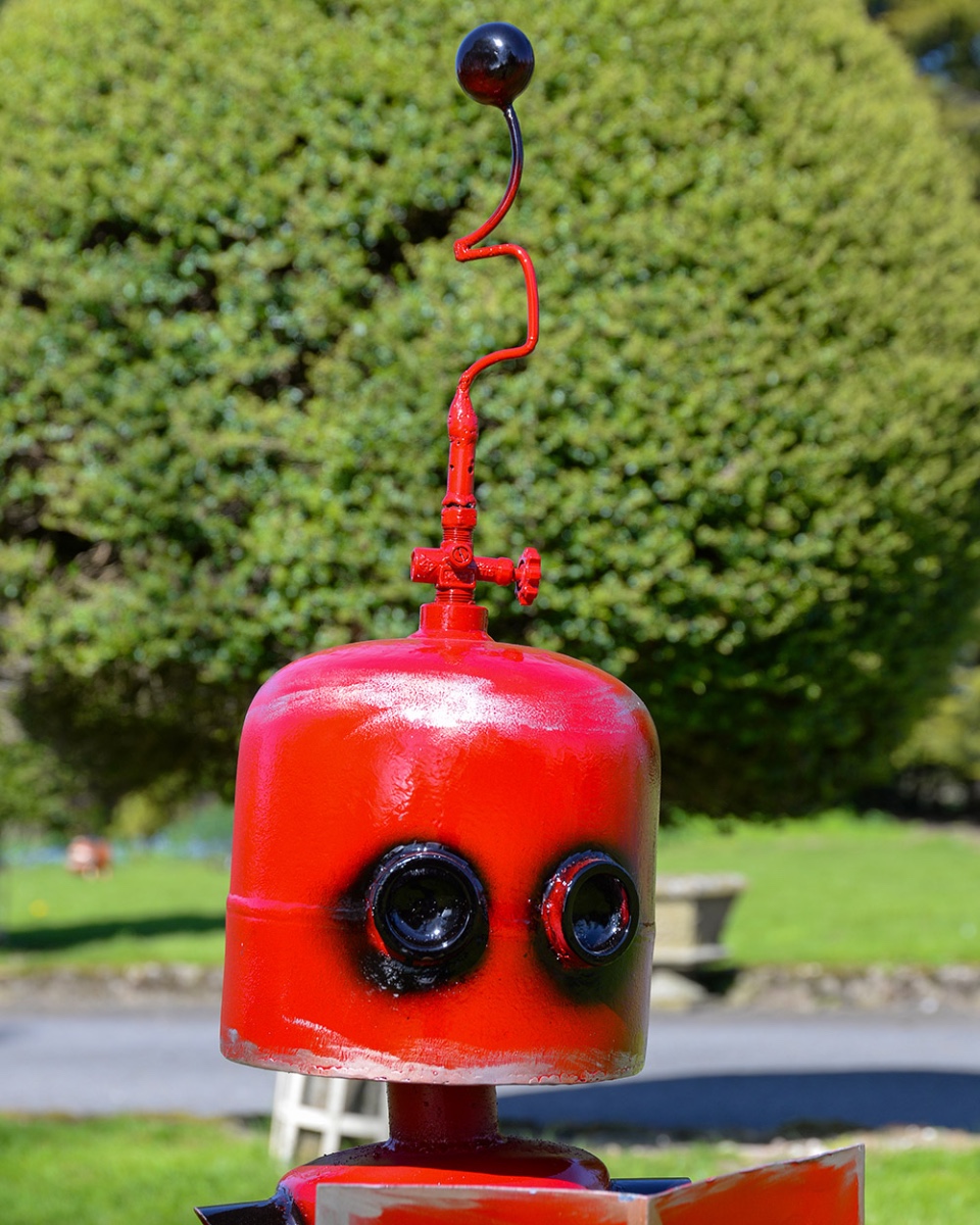 Robot Reading The Newspaper Garden Sculpture Recycled Metal Parts Face