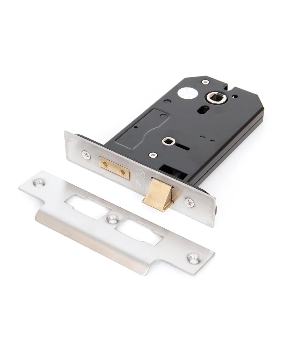 Stainless Steel Three Lever Horizontal Bathroom Lock - 5"