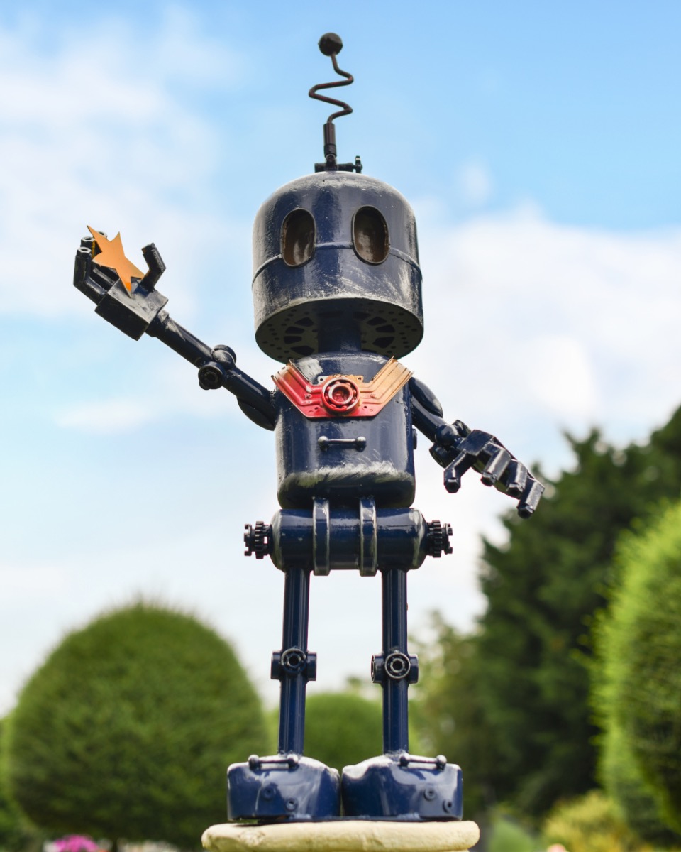 'Starboy' Superstar The Superhero Robot Garden Sculpture