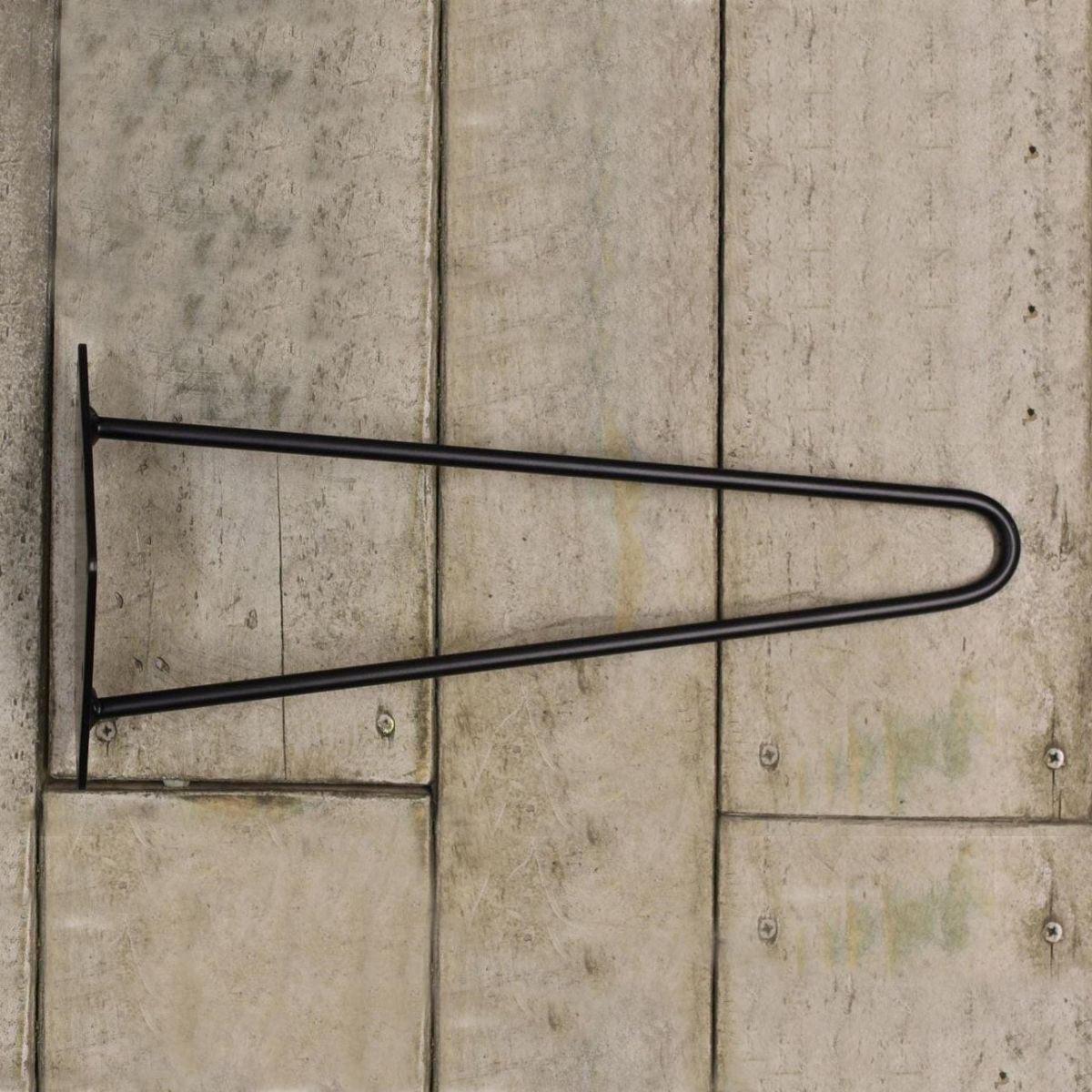 Black Iron Two Prong Hairpin Table Leg - 16"