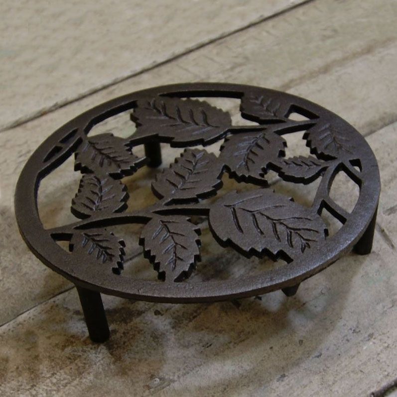 Cast Iron Ornate Leaves Trivet