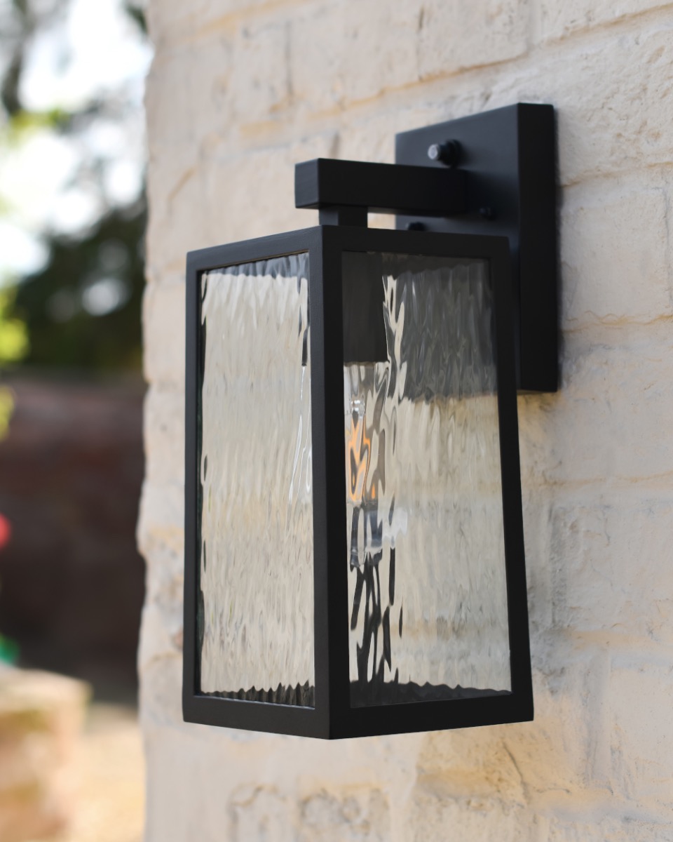 Contemporary Black 'Caja' Wall Light - Hammered Glass