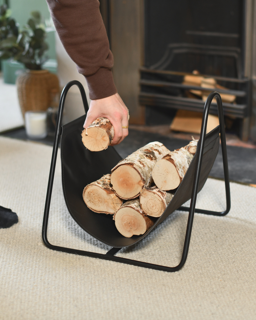 'Harlescott' Black Steel & Leather Log Holder