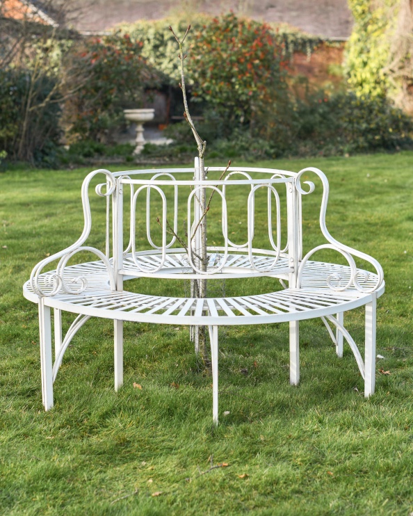 Ornate Antique White 'Harrington' Full Tree Seat