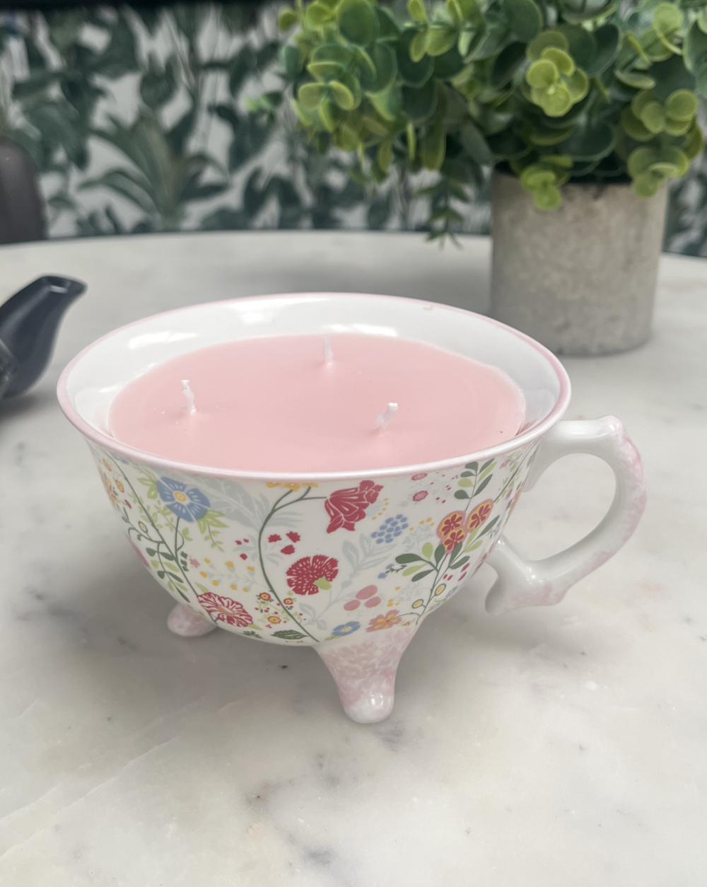 The 'Sakura' Pink Floral Ceramic Three Feet Teacup Candle