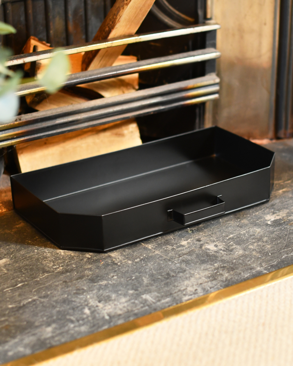 Traditional Small Black Fireside Ash Tray