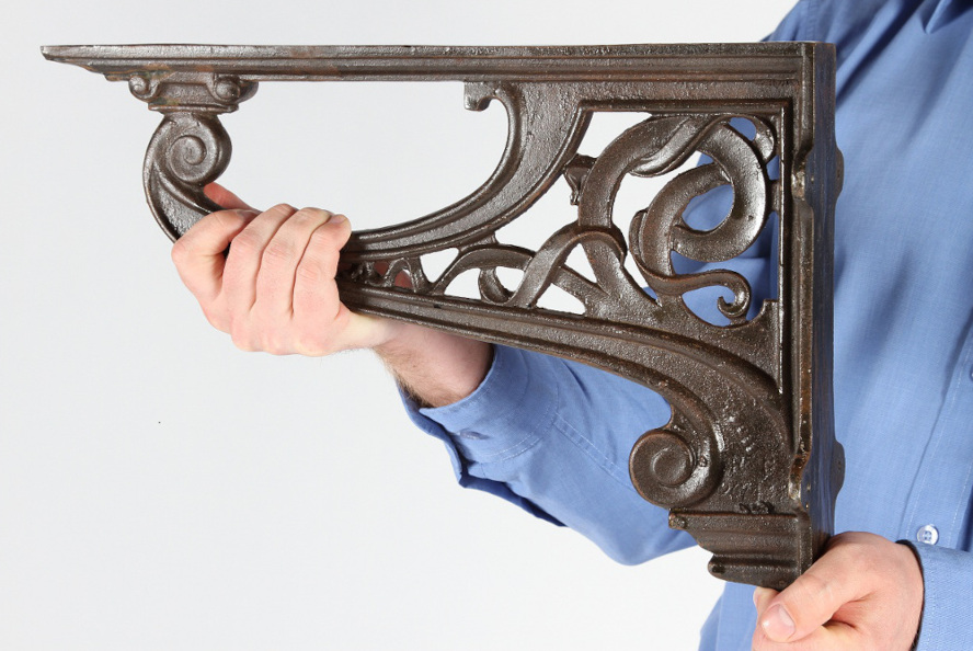 'Celtic' Design Cast Iron Shelf Bracket - 30cm x 42cm