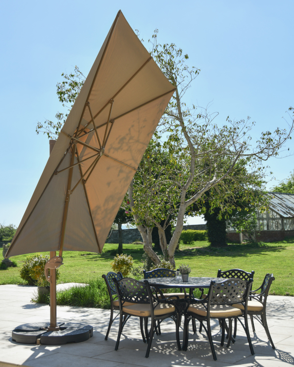 'Middleton' Aged Black Six Seater Garden Dining Set