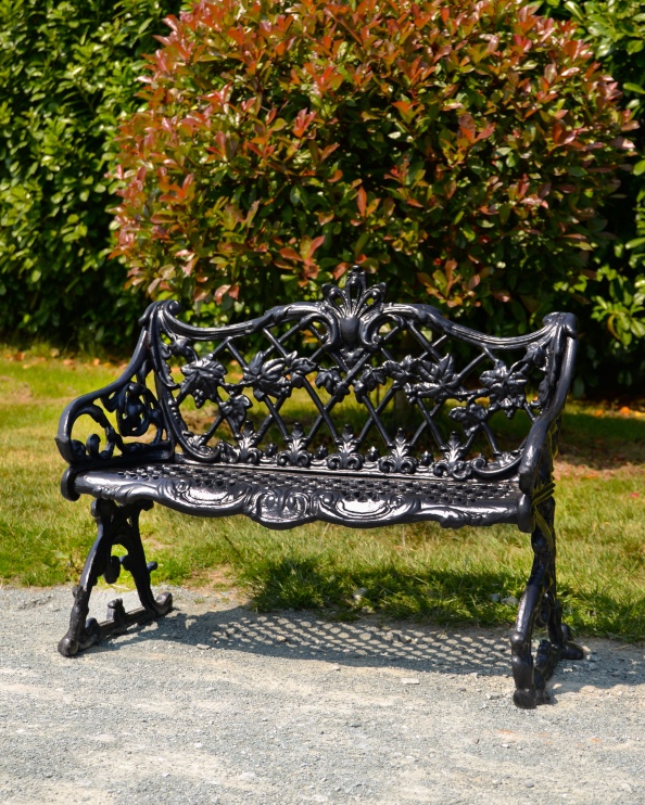 'Fieldstone' Cast Iron Two Seater Garden Bench - Black